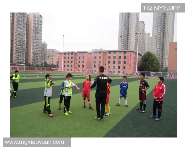 陕西足球俱乐部奋勇争先助力地方足球发展与青训体系建设新篇章